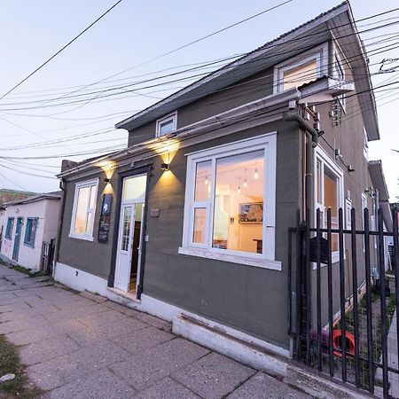 Hostal Boutique Terra Antarctica 蓬塔阿雷纳斯 外观 照片