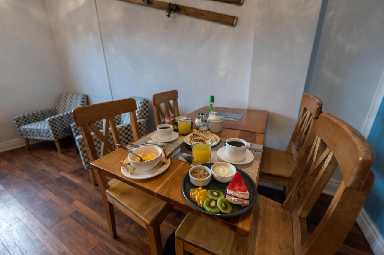 Hostal Boutique Terra Antarctica 蓬塔阿雷纳斯 外观 照片